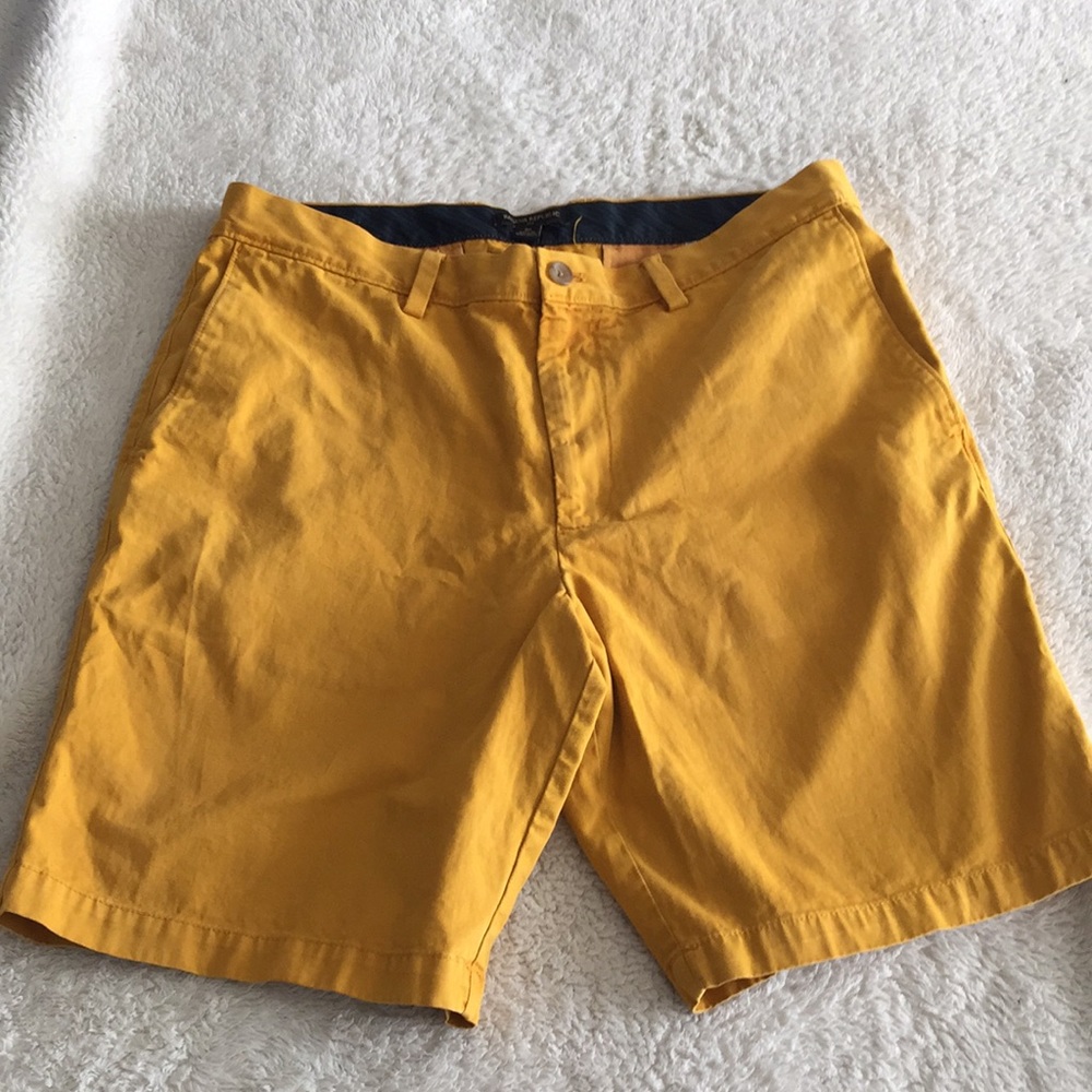 Banana Republic men’s deck shorts